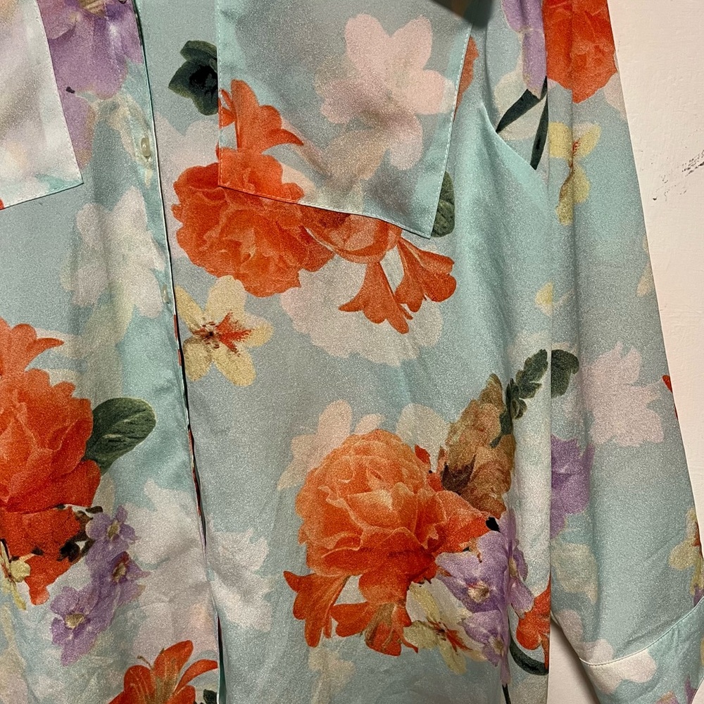 CALVIN KLEIN Floral Button Down Shirt - Picture 7 of 12